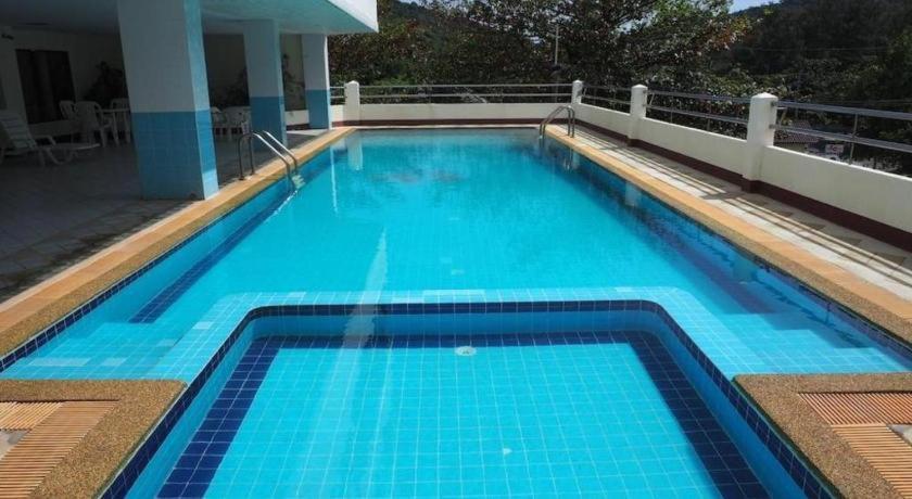 Nice Beach Hotel Rayong Esterno foto